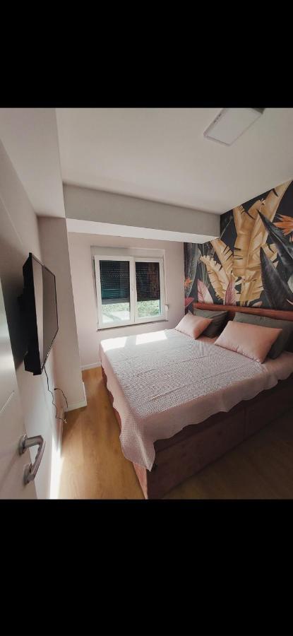 Rines Apartment Ohrid Bagian luar foto